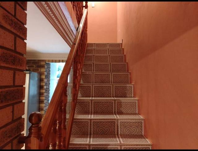 3 BEDROOM HOUSE FOR SALE IN NEWLANDS WEST